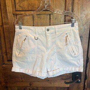 White House Black Market WHBM Mid-Rise Pret-a-Play White Shorts